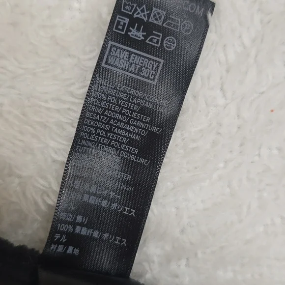 TopShow Romantic Goth Black Lace Off-Shoulder Bardot Top Sz.4 - Picture 8 of 11